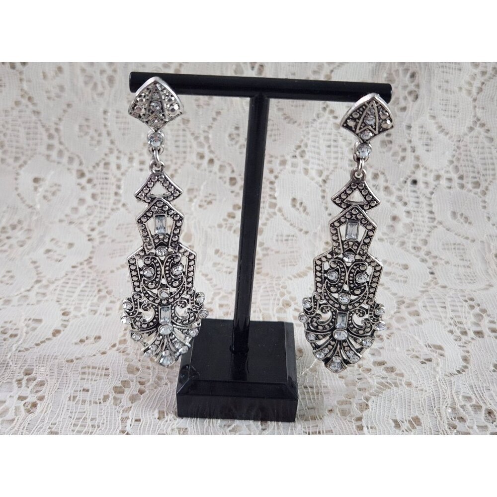EUC Vintage Art Deco Silver-Tone Crystal Chandelier Earrings